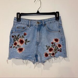 Topshop Moto floral embroidered high waisted mom shorts US size 2